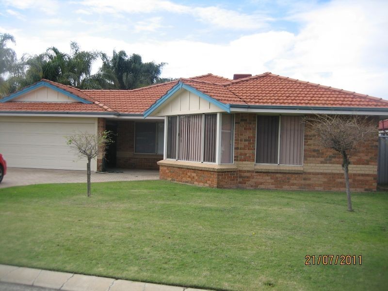 4 Marie Court, Atwell WA 6164