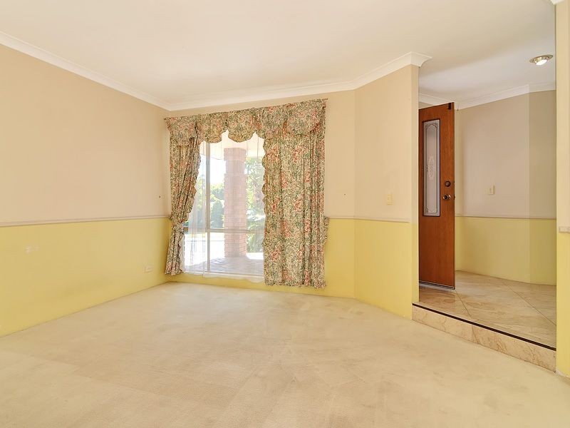 32 San Miguel Drive, Leeming WA 6149
