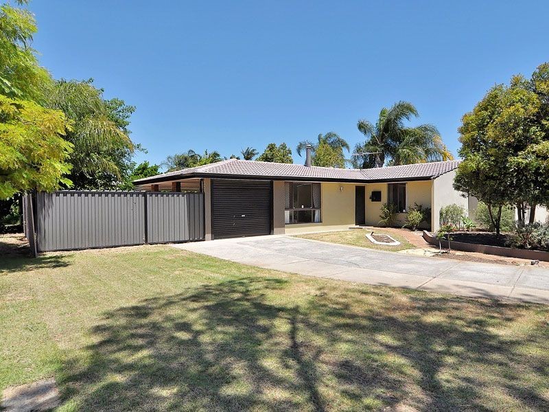 6 Benzie Way, Parkwood WA 6147