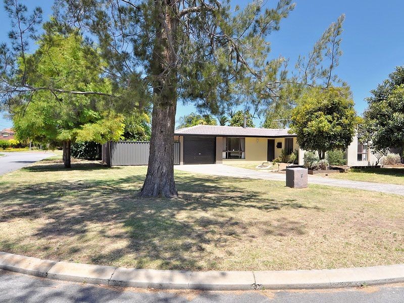 6 Benzie Way, Parkwood WA 6147