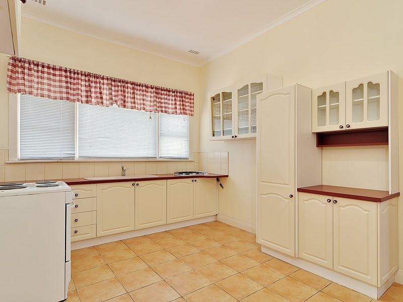 422 Karnup Road, Hopeland WA 6125