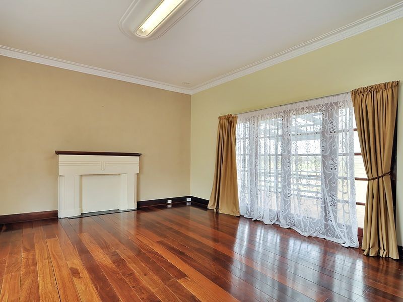 422 Karnup Road, Hopeland WA 6125