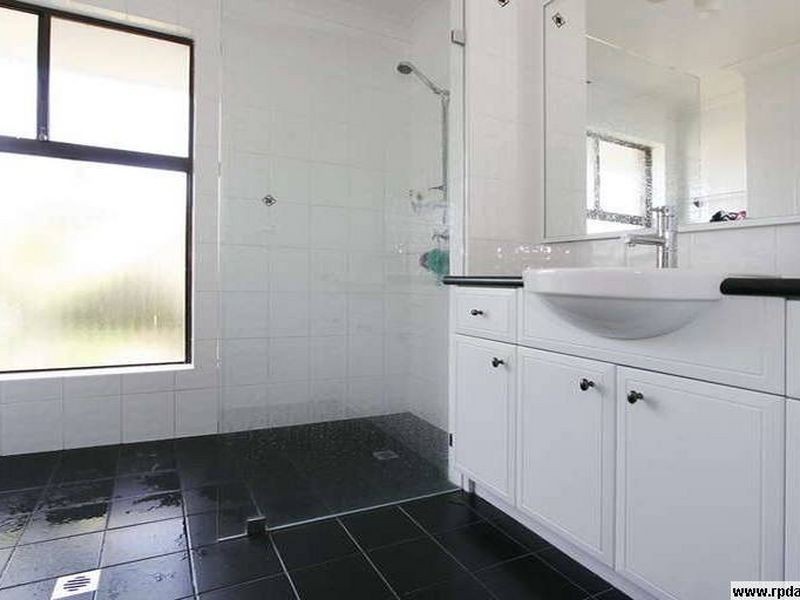 12 Sewell Court, Leeming WA 6149