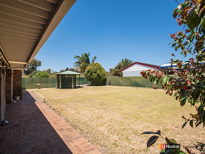 46 Hartfield Crescent, Leeming WA 6149