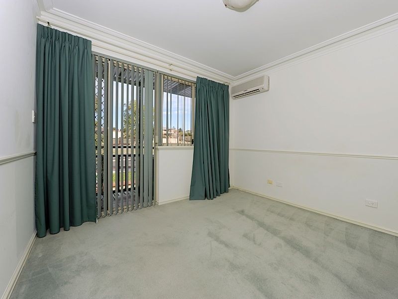 8/16 Ritz Court, Bibra Lake WA 6163