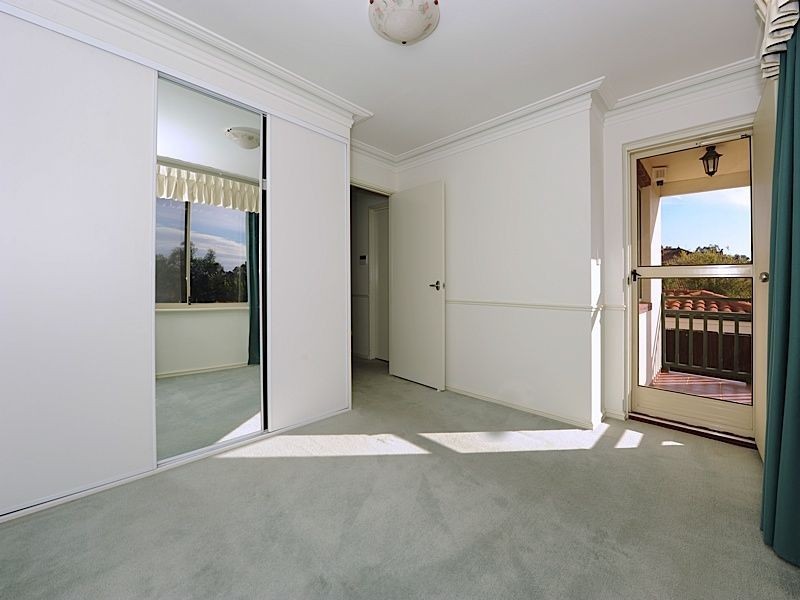 8/16 Ritz Court, Bibra Lake WA 6163