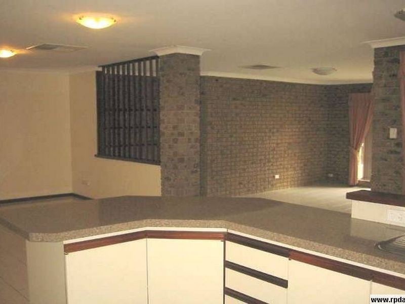 23 Beckley Circle, Leeming WA 6149