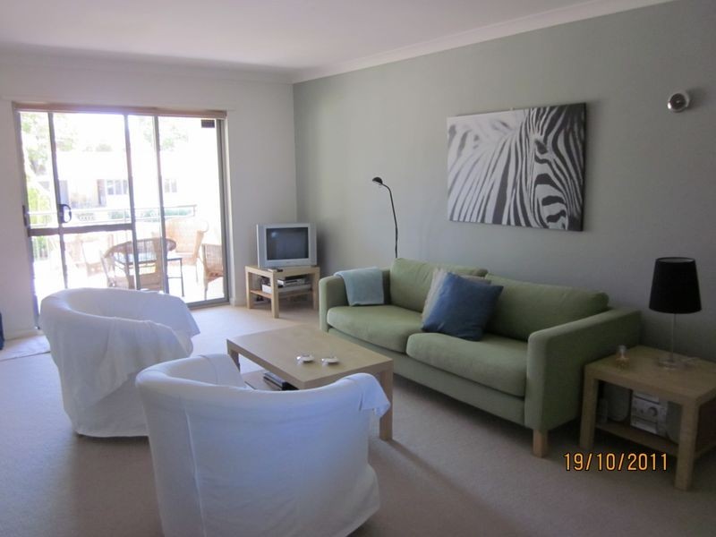 11/15 Rosalind Way, Coolbellup WA 6163