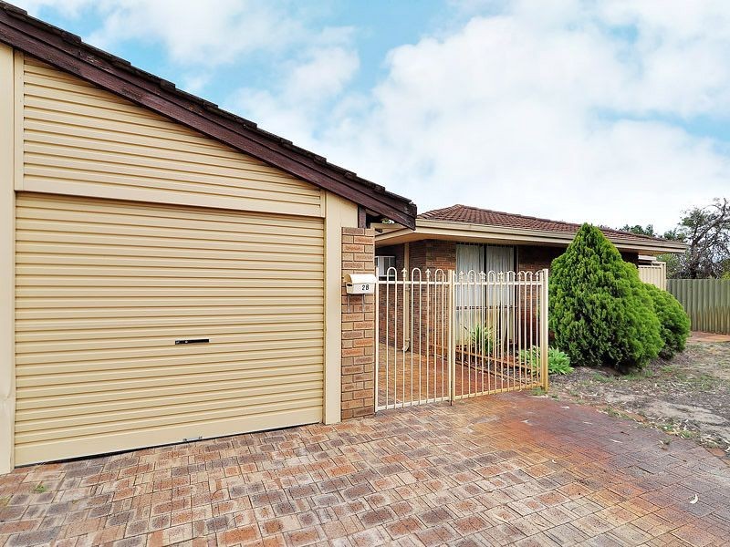 2B Westmorland Drive, Leeming WA 6149
