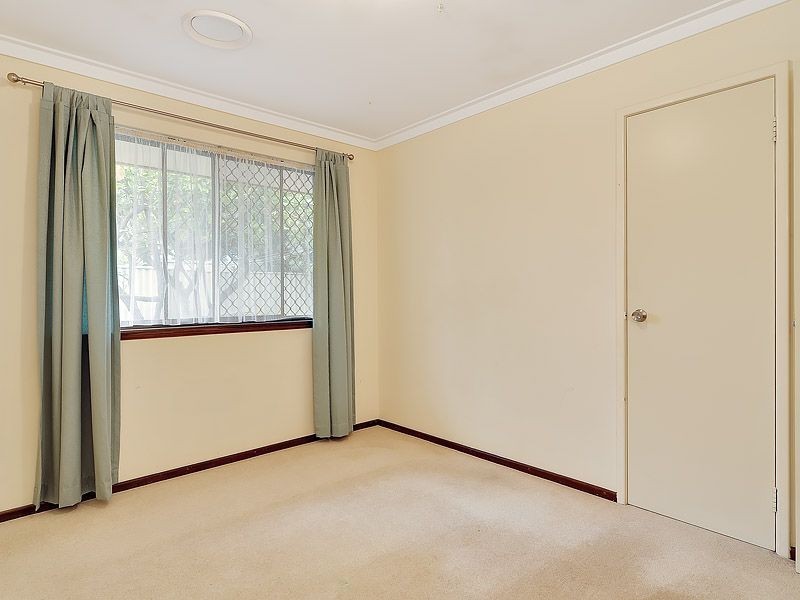 2B Westmorland Drive, Leeming WA 6149