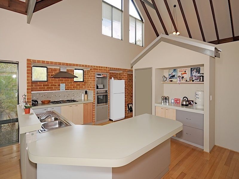 1 Ashridge Turn, Canning Vale WA 6155