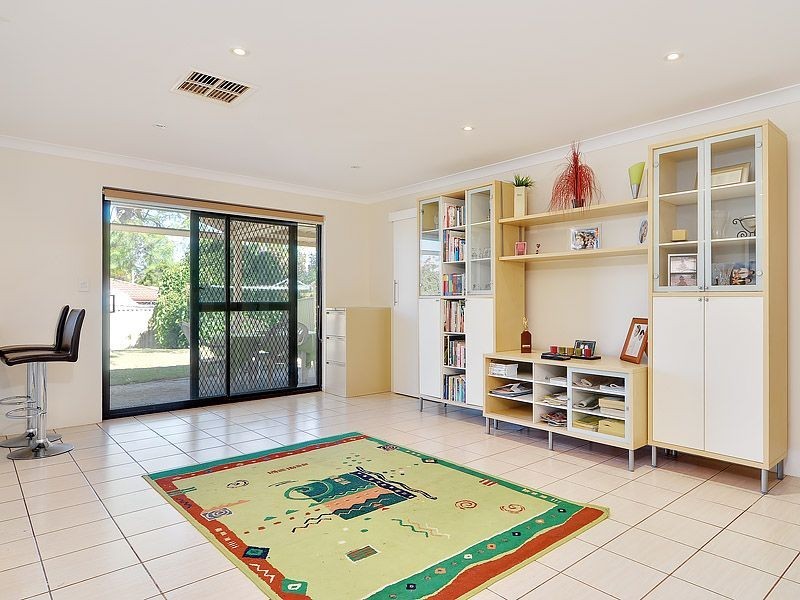 19 Anscombe Loop, Leeming WA 6149