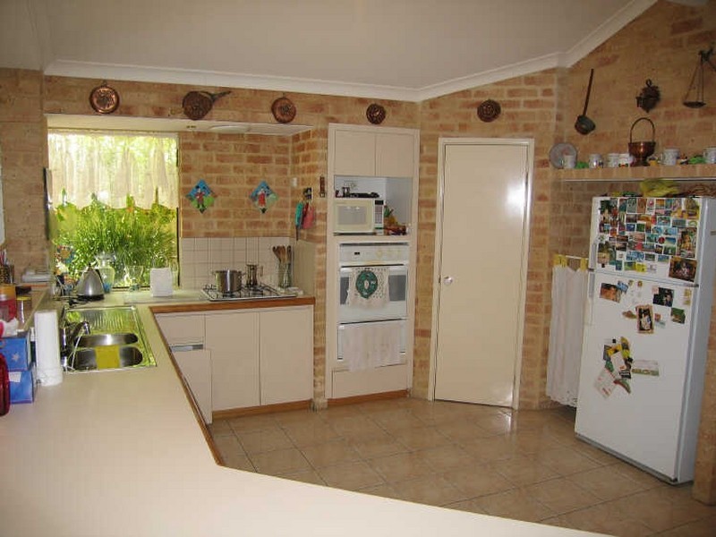 244 Corinthian Road, Riverton WA 6148