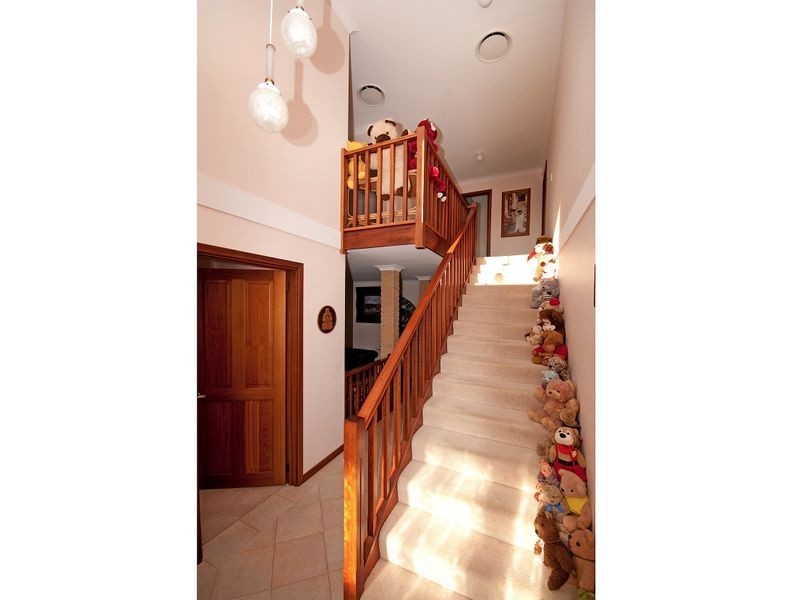 3 Olsen Court, Leeming WA 6149