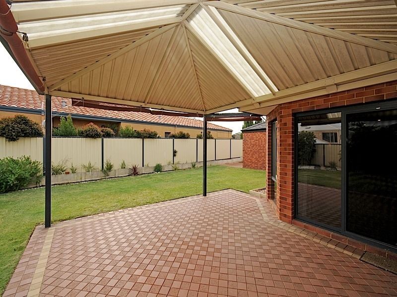 31 Westerway Terrace, North Lake WA 6163