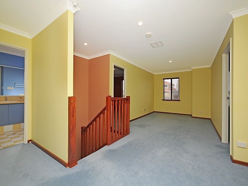 31 Westerway Terrace, North Lake WA 6163