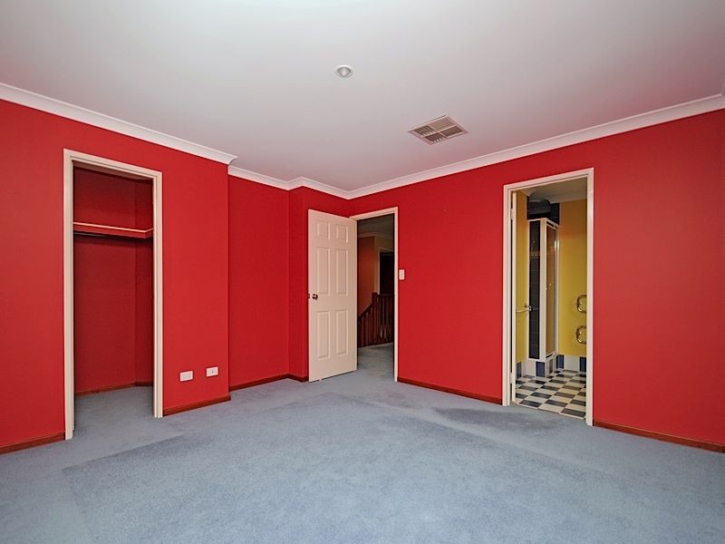 31 Westerway Terrace, North Lake WA 6163