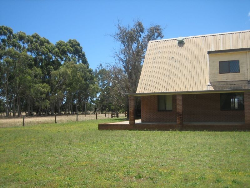 364 River Road, Hopeland WA 6125