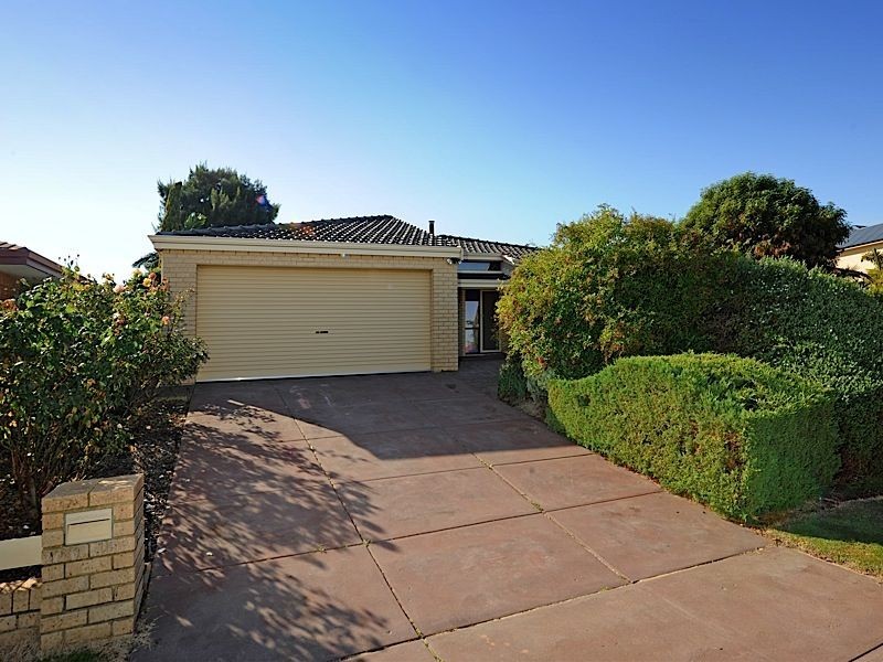 7 Twin Branch Rise, Leeming WA 6149