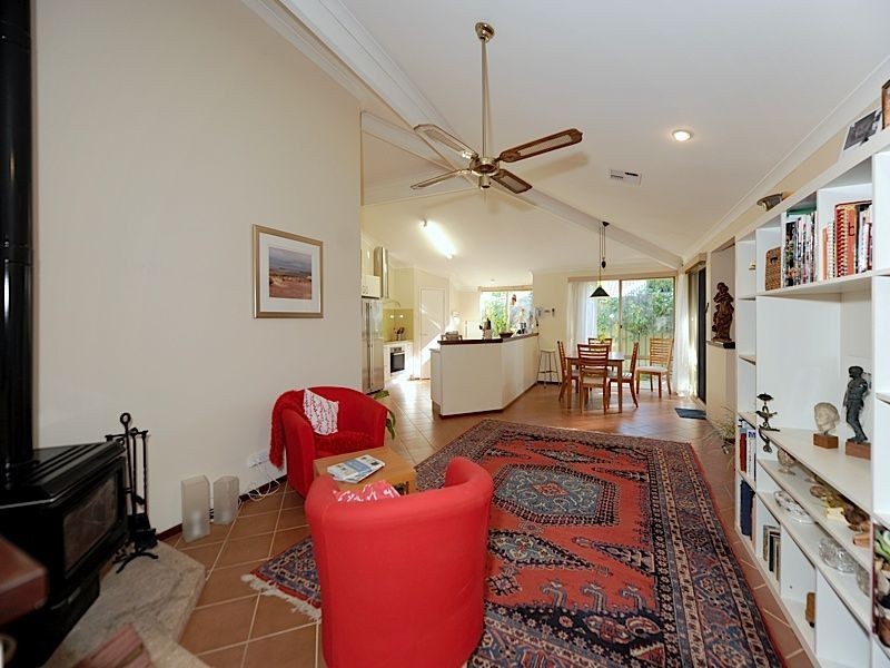 7 Twin Branch Rise, Leeming WA 6149