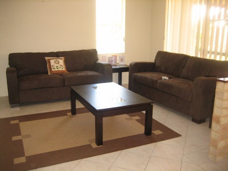 9 Windchime Terrace, Atwell WA 6164