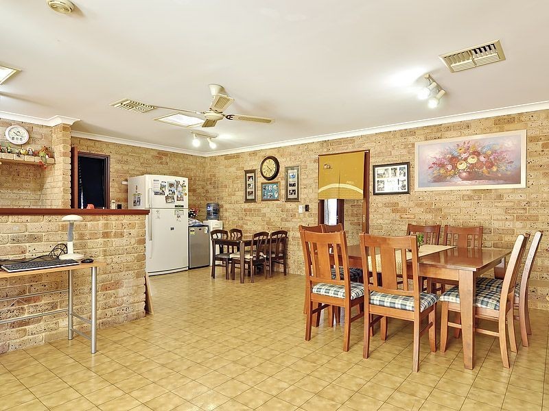 11 Cardinal Crescent, Leeming WA 6149