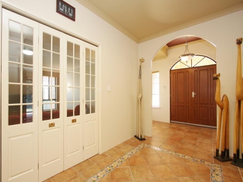 10 Strutt Parkway, Southern River WA 6110