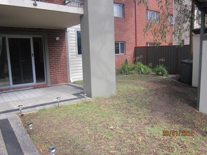 15/15 Rosalind Way, Coolbellup WA 6163