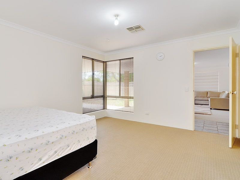 20 Brooke Gardens, Bateman WA 6150