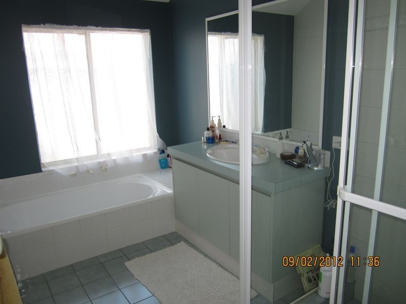 12 Hayton Mews, Atwell WA 6164