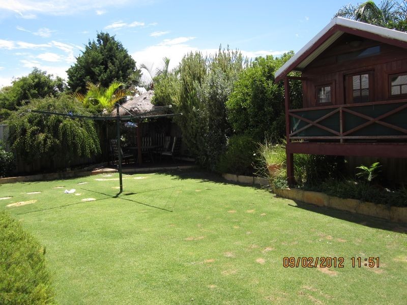 12 Hayton Mews, Atwell WA 6164