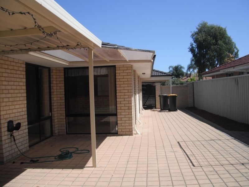 17 Folland Parade, Atwell WA 6164