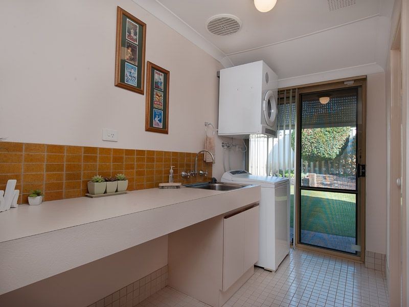 3 Denic Rise, Leeming WA 6149