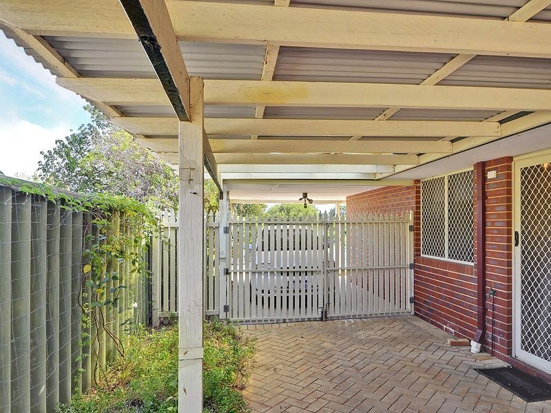 17A Sunshine Place, Bibra Lake WA 6163