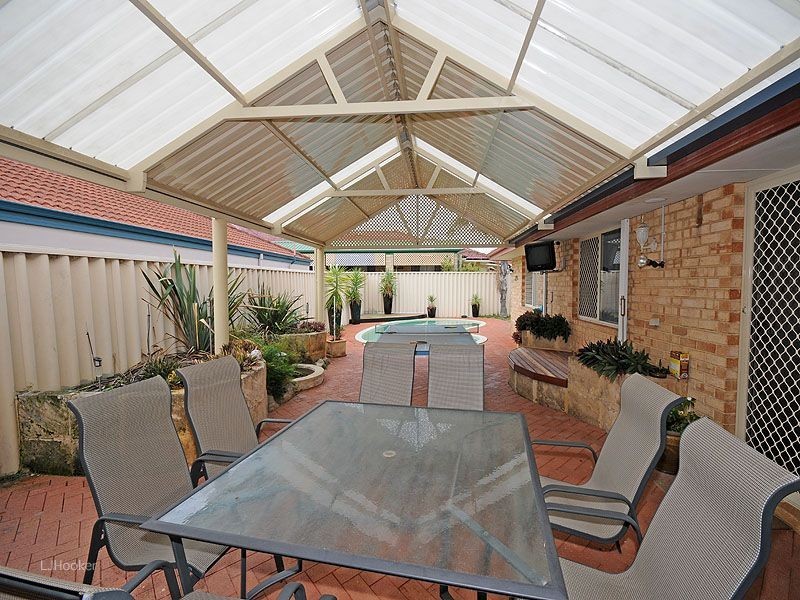 15 Twinbranch Rise, Leeming WA 6149