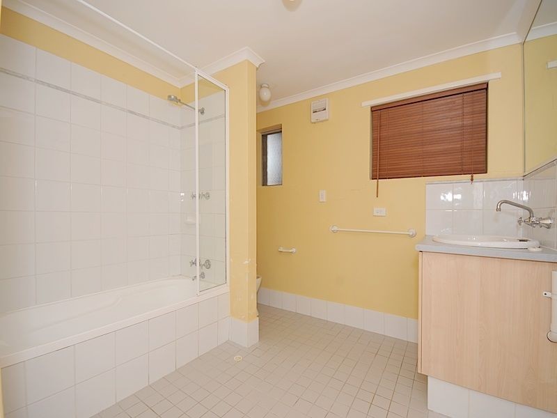 38/79 Waverly Road, Coolbellup WA 6163