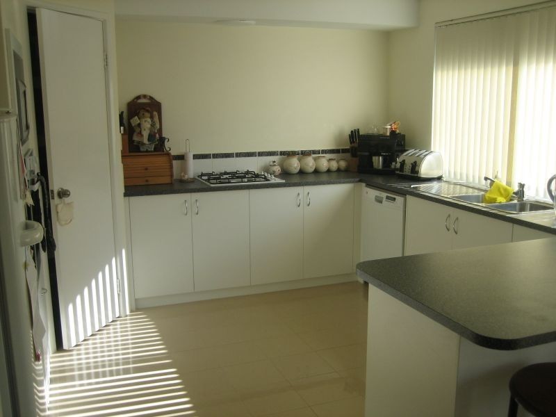 26 Honeydew Bend, Darling Downs WA 6122