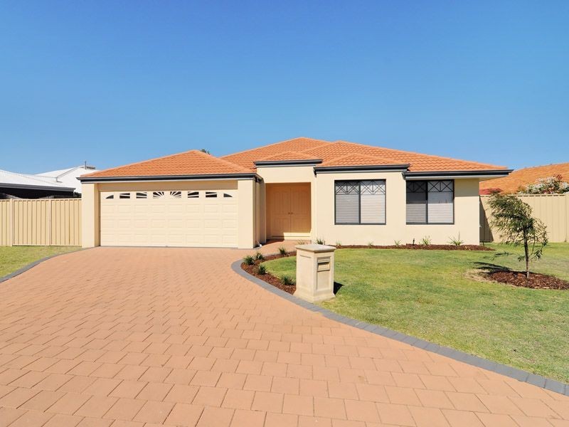 18 Bracadale Way, Canning Vale WA 6155