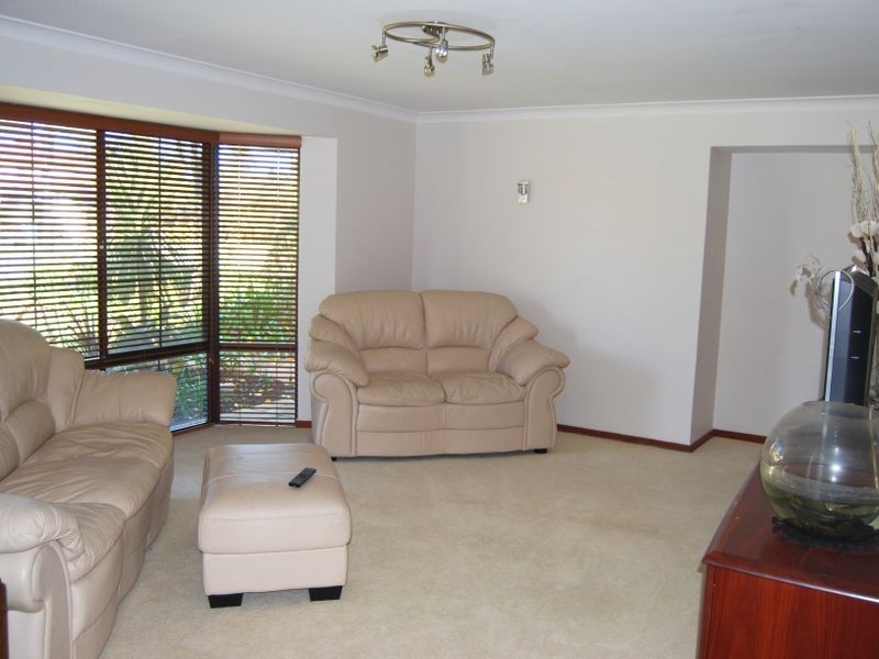 15 San Miguel Drive, Leeming WA 6149