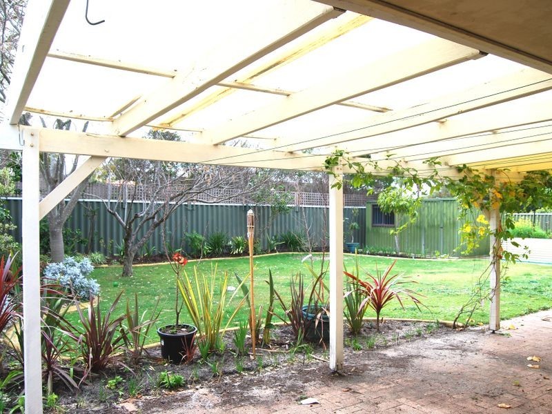 15 San Miguel Drive, Leeming WA 6149