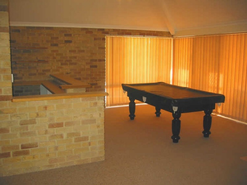 16 Hansted Court, Ballajura WA 6066