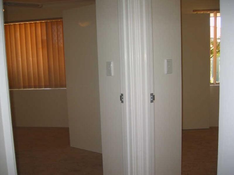 16 Hansted Court, Ballajura WA 6066