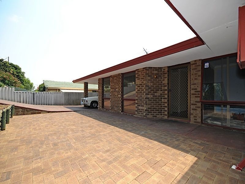 123 Plover Drive, Yangebup WA 6164