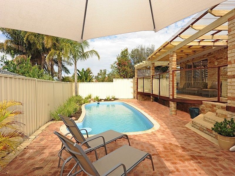 5 Timber Ridge Retreat, Leeming WA 6149