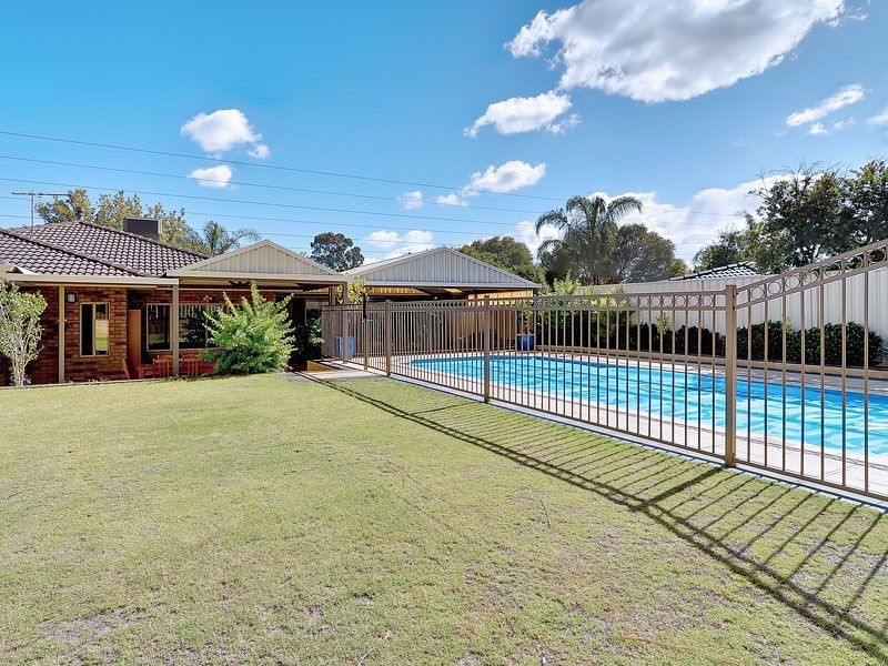89 Beasley Road, Leeming WA 6149