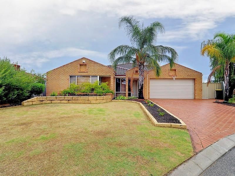 18 Athel Court, Leeming WA 6149