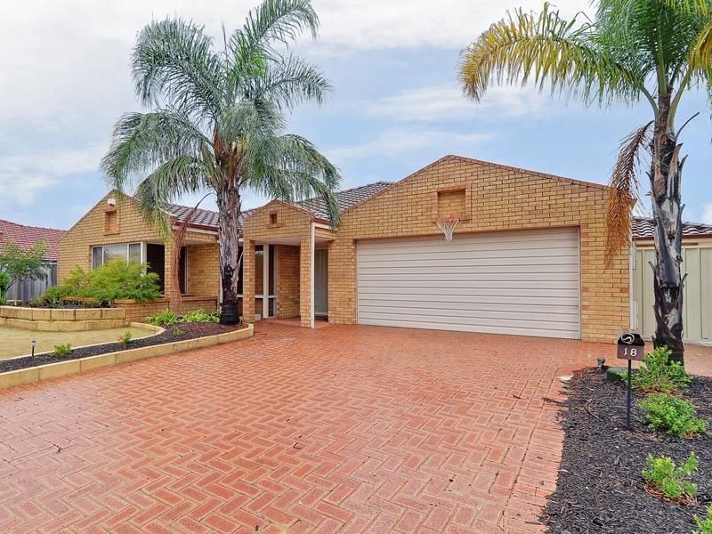 18 Athel Court, Leeming WA 6149