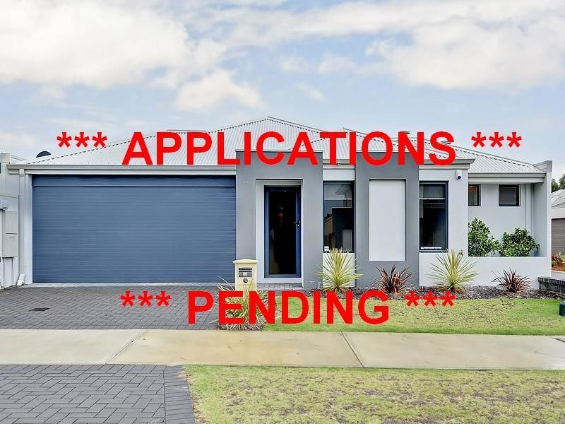 10 Trinity Close, Canning Vale WA 6155