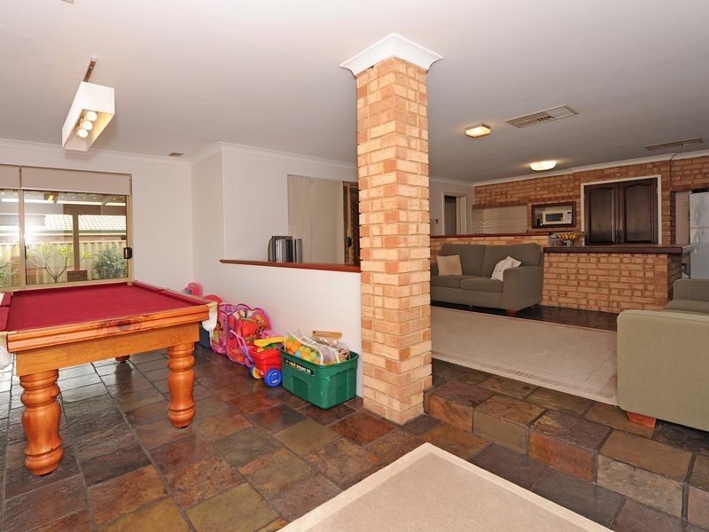 3 Wishaw Grove, Leeming WA 6149