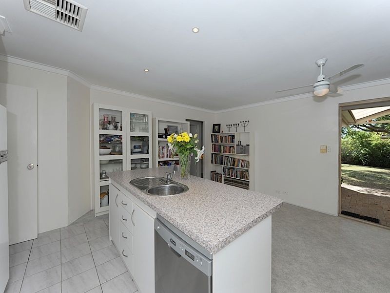 77 Casserley Drive, Leeming WA 6149